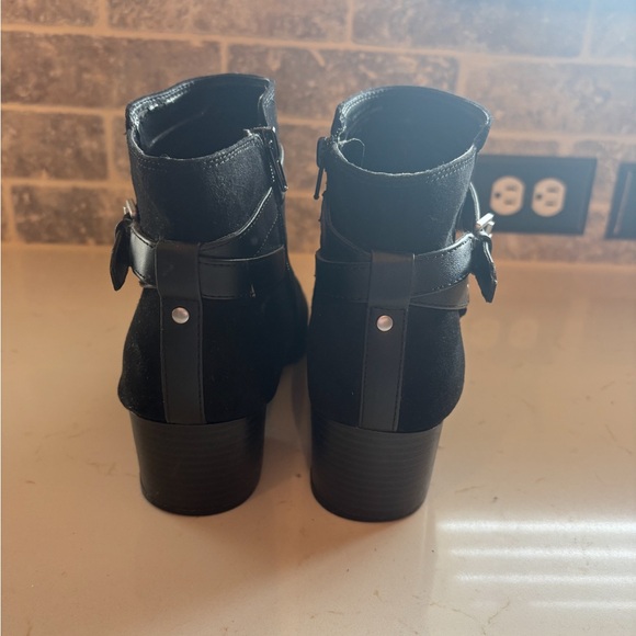 Black Ankle Boots - Picture 4 of 8